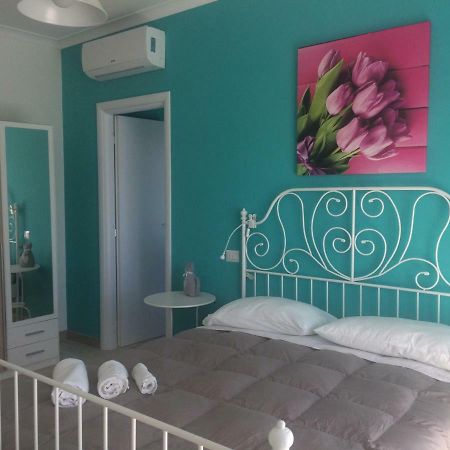 Hotel Zefiro Fiumicino Esterno foto