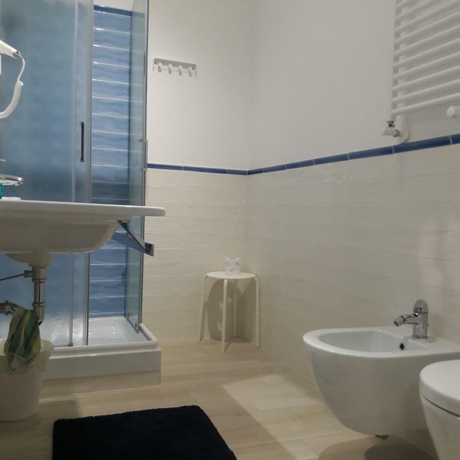 Hotel Zefiro Fiumicino Esterno foto