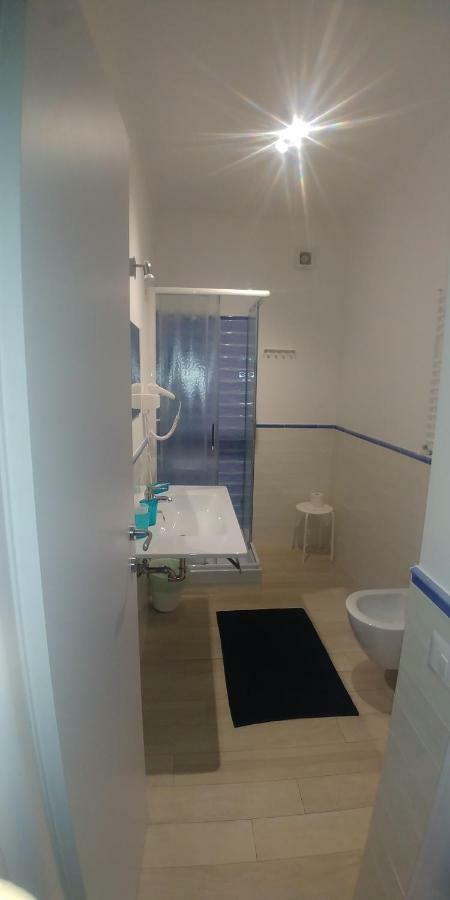 Hotel Zefiro Fiumicino Esterno foto